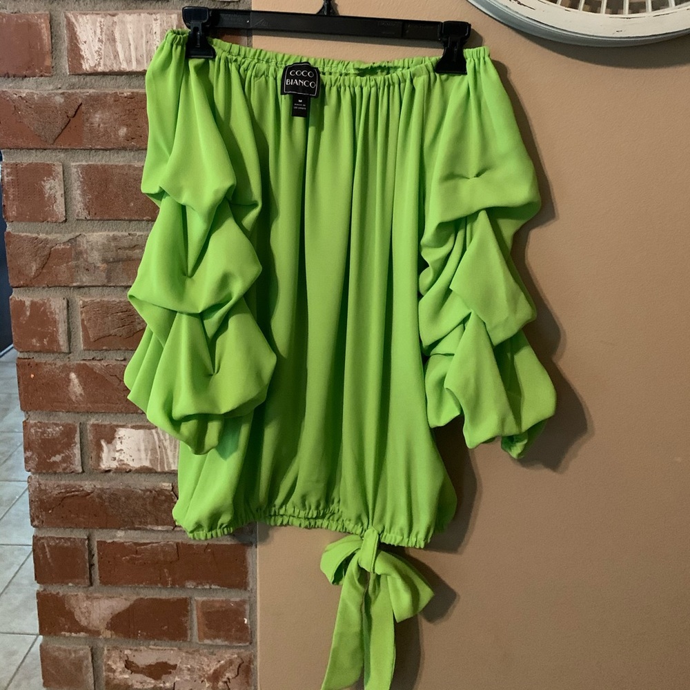 Coco Bianca off shoulder puff sleeve top-M